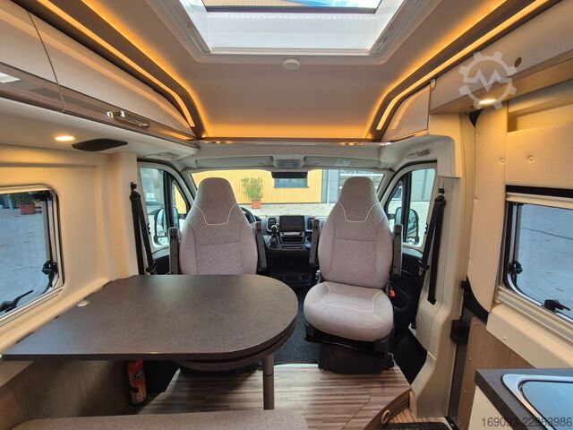 Τροχόσπιτο αυτοκινούμενο MALIBU 640 LE Coupe *Assistenz-P*Navi*AHK*Solar*Markise