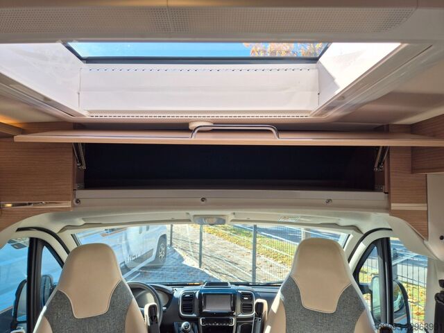 Τροχόσπιτο αυτοκινούμενο MALIBU 600 DB K *Solar*Markise*Pioneer*AHK*FT*Bullaugen