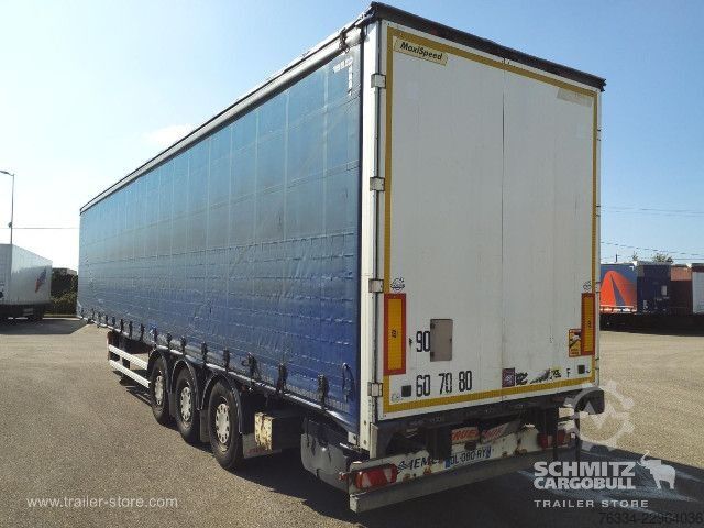 Semi-remorque bâchée Fruehauf Semitrailer Curtainsider Standard