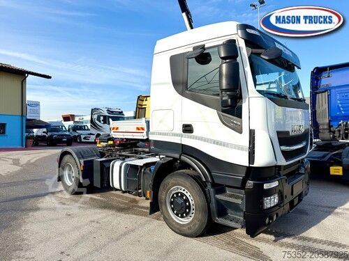 Standard road tractor Iveco X-Way 480 Hi-Traction 4x4