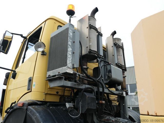 Andere MERCEDES-BENZ 1838 AK 4x4, Allrad, Kehrmaschine Schmidt