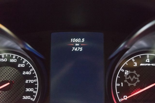 Fourgon MERCEDES-BENZ AMG GT Coupe/Erst 7 Tkm.!/TÜV+Service neu!