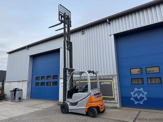 VS-22466 Empilhador elétrico triplex Still RX60-30, ano 2017 STILL RX60-30