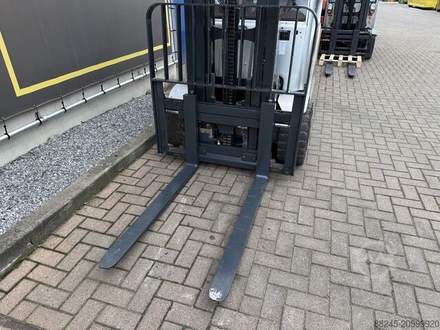 VS-22466 Empilhador elétrico triplex Still RX60-30, ano 2017 STILL RX60-30