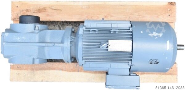 Servo motor de engrenagem SEW-EURODRIVE 01.1277859512.0001.09