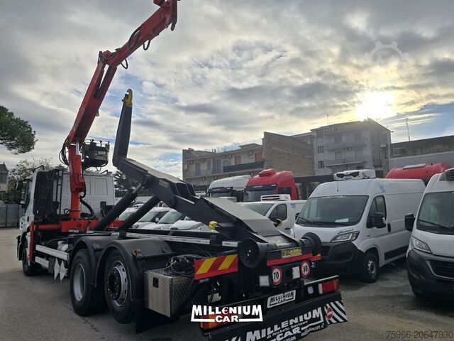 φορτηγό γερανός Iveco STRALIS 260D36 GRU E SCARRABILE ADR