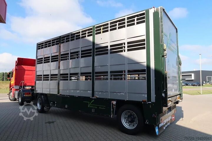 Viehtransport CUPPERS LVA 9-9 AL