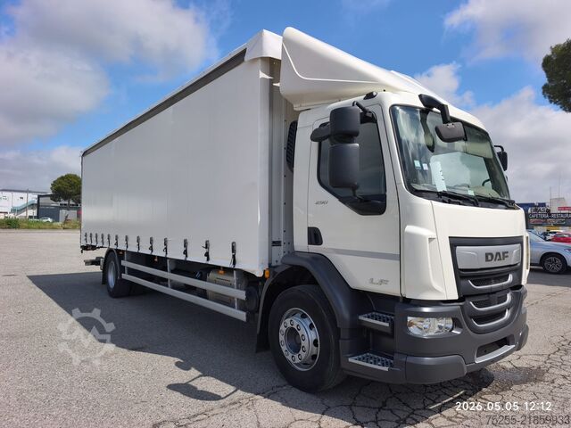 Camião plataforma com lona DAF 18.290 LF EURO 6