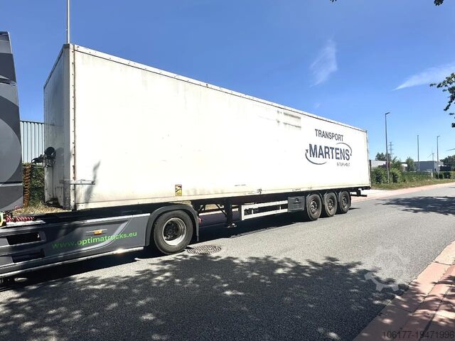 Koffer Renders 12.27 NA