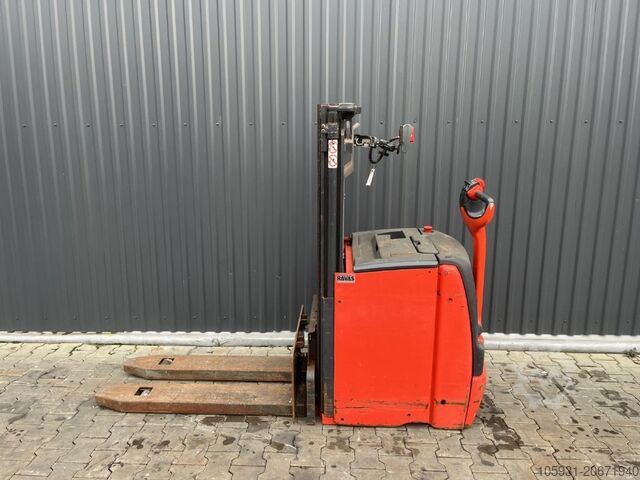 Στοίβαξη πεζών Linde D10