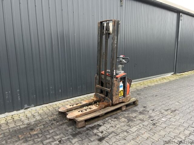 Viljuškari za taksije vozača BT SWE120L