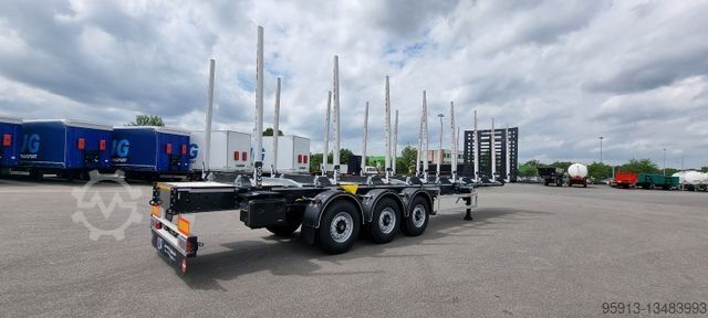 Semirremolque de troncos KÄSSBOHRER Holztransporter / Timber Carrier SHF-H13