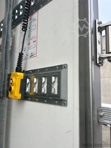 Chłodnia (samochód ciężarowy) MERCEDES-BENZ ACTROS 2546, EURO6, THERMOKING T 1000R, LBW-BÄR, LIFTACHSE