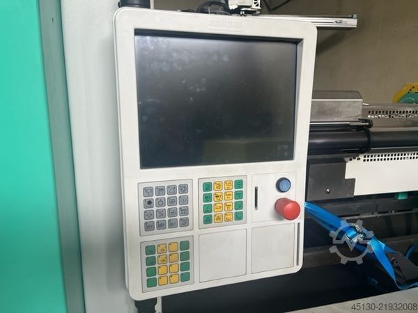 Macchina per stampaggio a iniezione Arburg 520S 1300-800