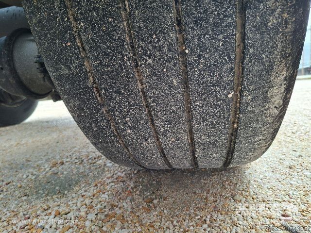 Poluprikolica Schmitz Cargobull Containerchassis Standard