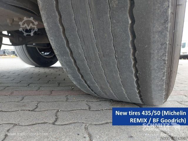 Otvorena poluprikolica sa ceradom Schmitz Cargobull Curtainsider Mega