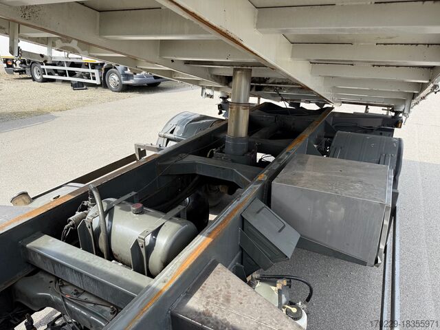 Driezijdige kiepwagen Volvo fl6