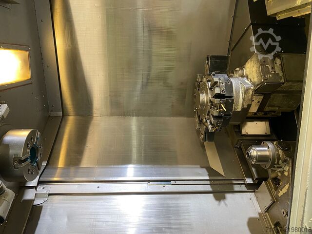 CNC lathe Okuma LB 3000 MY