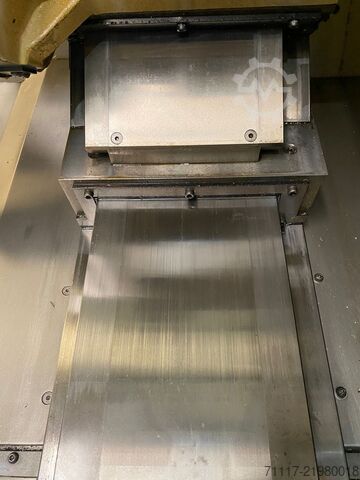 CNC lathe Okuma LB 3000 MY