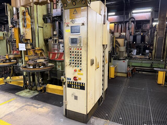 Hydraulic tire vulcanizing press Harburg-Freudenberger Maschinenbau GmbH KHP 46-150