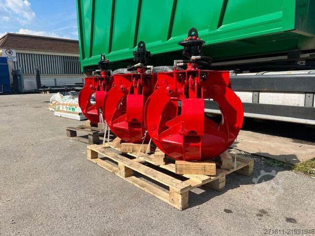 Camion per usi speciali  POLIPO NUOVO A 4 PALE