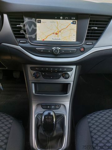 Minibus OPEL Astra Sports Tourer 1,5 CDTI-AHK-Navi-PDC