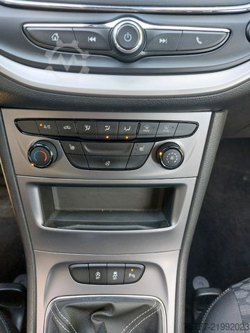 Minibus OPEL Astra Sports Tourer 1,5 CDTI-AHK-Navi-PDC