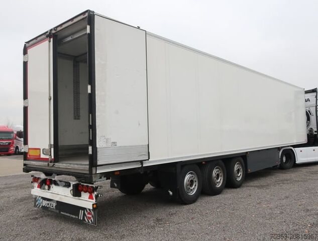 Reefer semitrailer Schmitz Cargobull SKO 24 Doppelstock Thermo King SLX 300