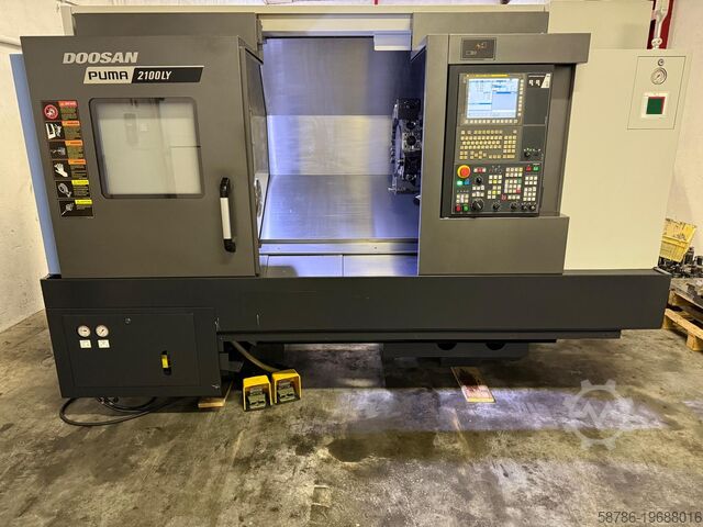Tour CNC Doosan Puma 2100LY