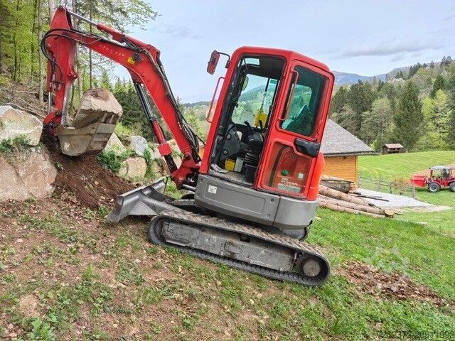 Kompakttraktor Bobcat E35EM