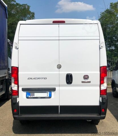 Furgoneta FIAT 30 2.2 Mjt 140CV PM-TM Furgone NOLEGGIO