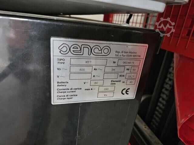 Empilhador Jungheinrich EFG 425