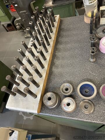 Univerzalna brusilica za alat Deckel ISOG 