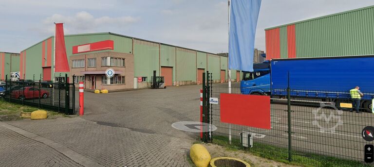 Halbouw 2 Gewerbeimmobilien