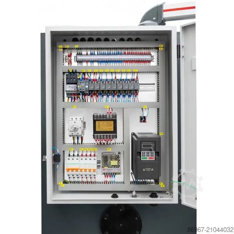 Tesoura guilhotina hidráulica CORMAK SHARK 8x3200