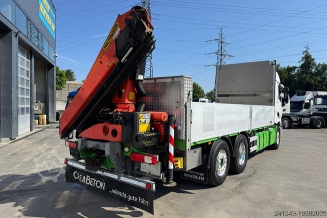 Grue montée sur camion RENAULT C480 6x2 Palfinger 18002-4
