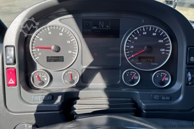 Autolaadkraan MAN TGA 26.440 MKG 230.6