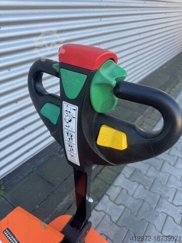 Vrachtwagen met laag hefvermogen Doosan LEDH 20