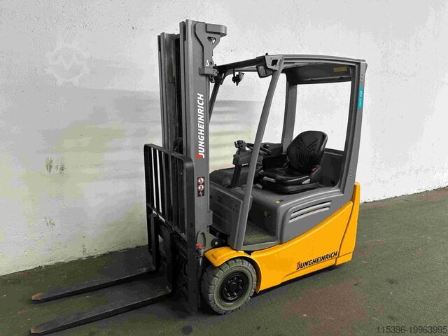 Carretilla eléctrica de 3 ruedas Jungheinrich EFG 216k - TRIPLEX 4,8 m