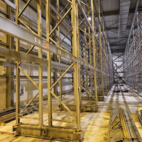 Pallet racking, height approx. 9m, 1,100kg Ital Momet Palettenregal M 12