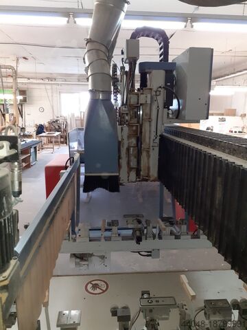 Bewerkingscentrum MAKA HC-55-TBZ