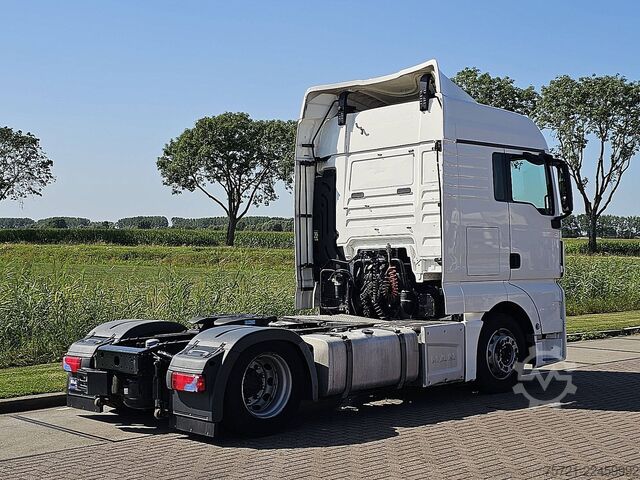 Standard-SZM MAN 18.470 TGX