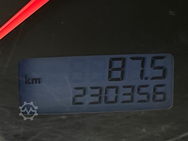 Minibus VOLKSWAGEN T5 Caravelle 2.5 Tdi 7 Sitze Klima Standheizung