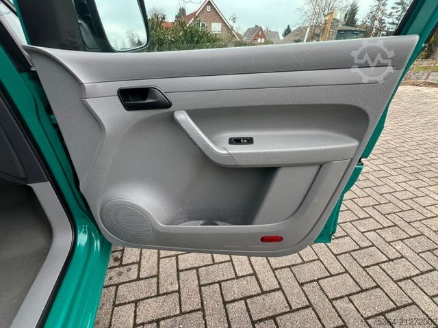 Panel van VOLKSWAGEN Caddy 1.9 TDi 77 KW L1H1 Ahk Schiebetür Euro 4