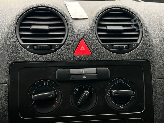 Panel van VOLKSWAGEN Caddy 1.9 TDi 77 KW L1H1 Ahk Schiebetür Euro 4