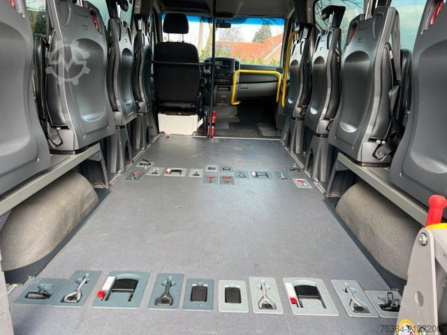 Minibus VOLKSWAGEN Crafter 2.0 Tdi 80kw L2H2 9 Sitze + Lift + Klima