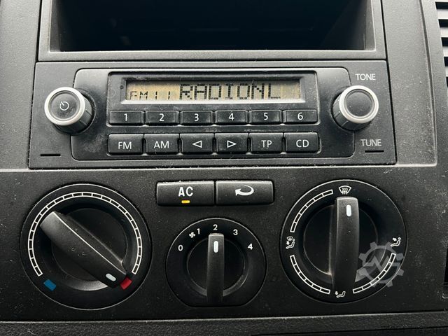 Minibus VOLKSWAGEN T5 Caravelle 2.5 Tdi 7 Sitze Klima Standheizung