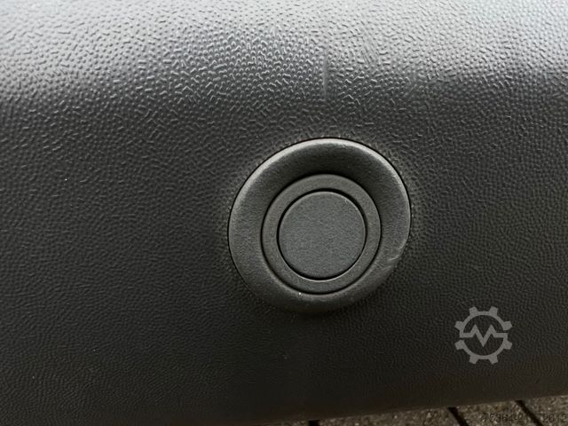 Minibus VOLKSWAGEN T5 Caravelle 2.5 Tdi 7 Sitze Klima Standheizung