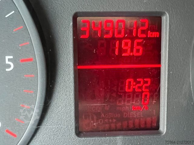 Minibus VOLKSWAGEN Crafter 2.0 Tdi 80kw L2H2 9 Sitze + Lift + Klima