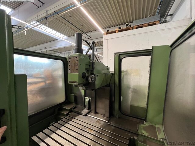 Milling Machine - Vertical DECKEL FP 4 A